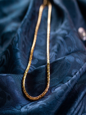 COLLAR ENCHAPADO EN ORO